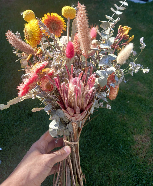 Dried & Preserved Floral Posy/ Small