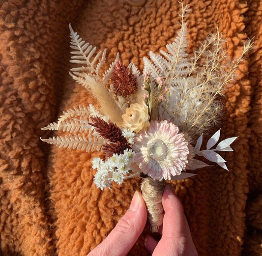 Corsages & Buttonhole