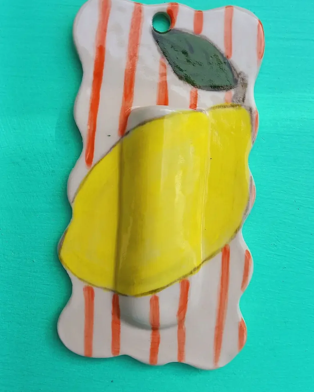 Tiny wall Vase/ Limone